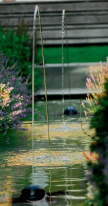 zahradni-fontany-oase-water-jet-lighting-4